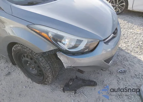 2016 Hyundai Elantra Se z USA, uszkodzony, nr VIN KMHDH4AE8GU484963